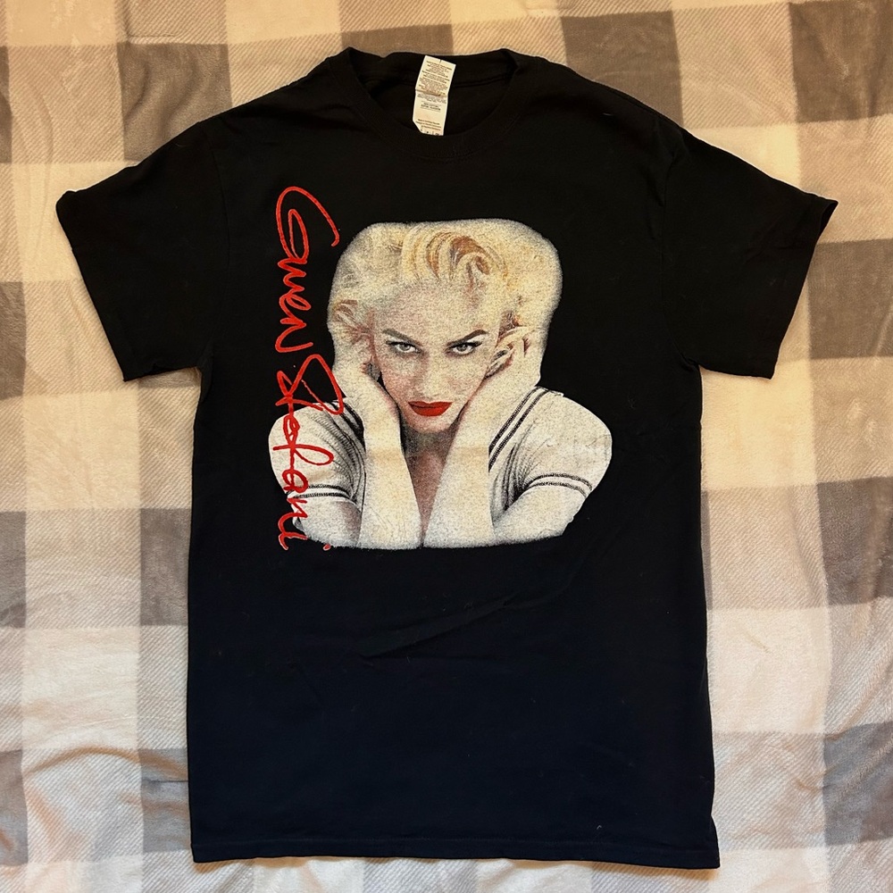 gwen stefani concert tee